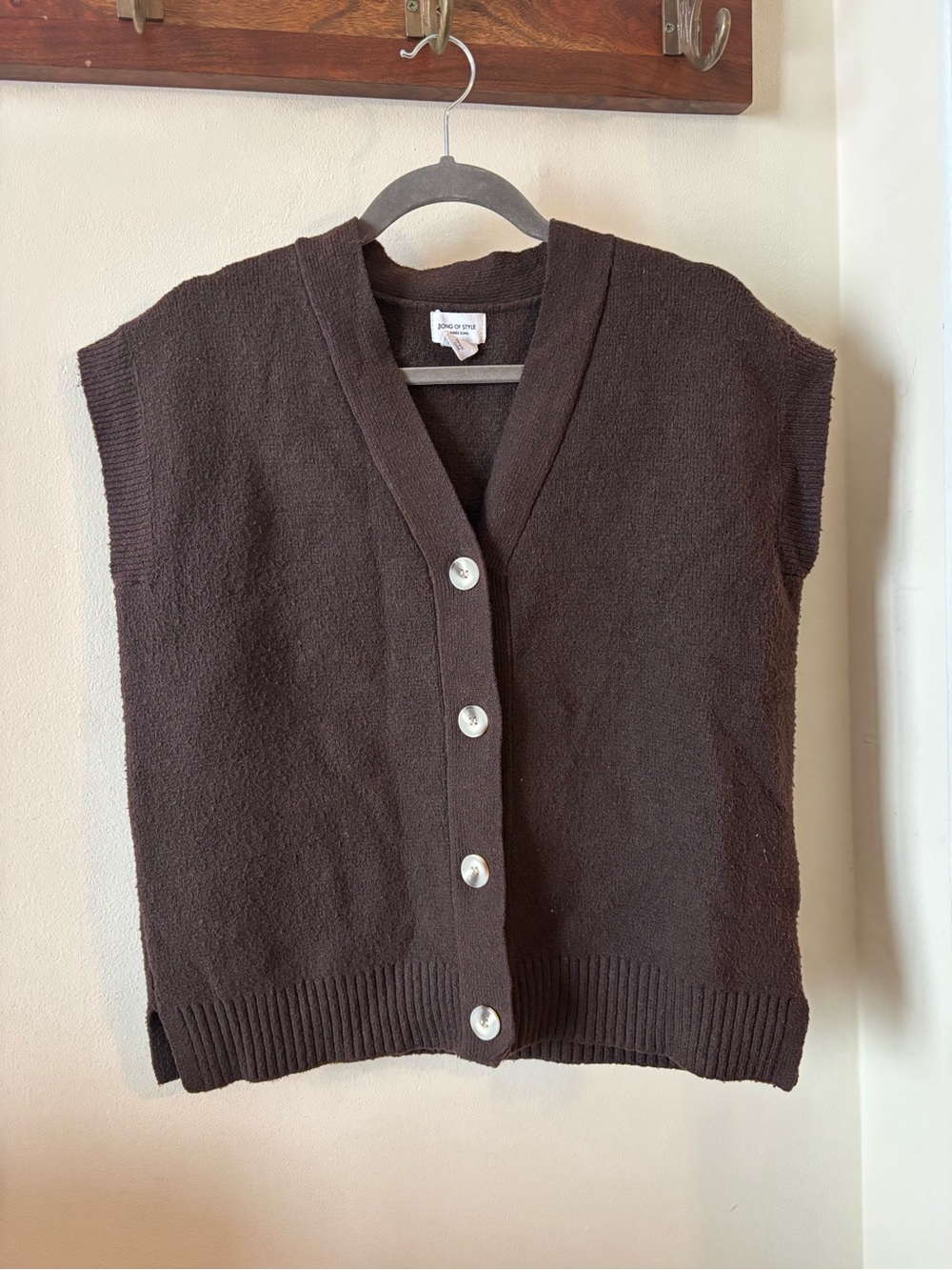 Song of style brown sweater vest - S